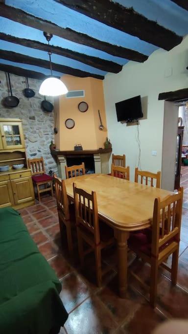 Casa Rural La Criva Crivillen Exterior photo